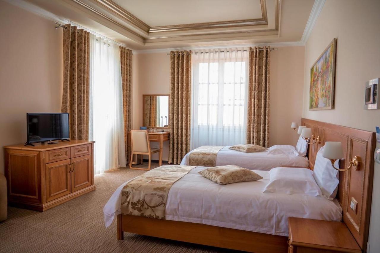 Hotel Boka Tirana Buitenkant foto
