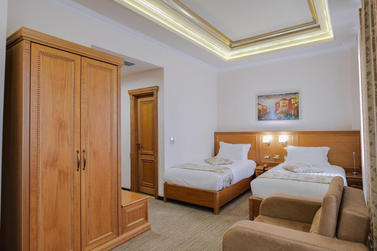 Hotel Boka Tirana Buitenkant foto