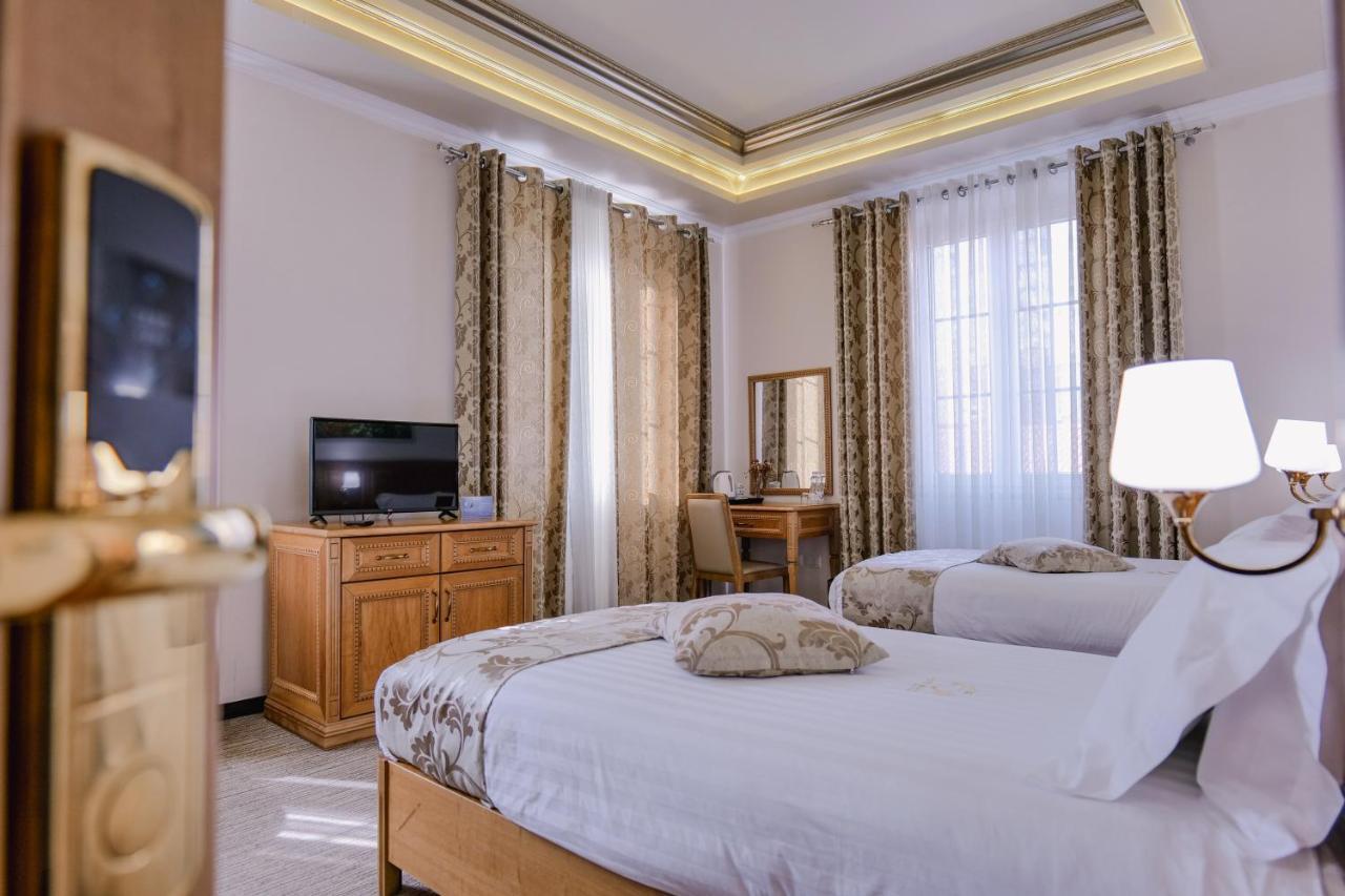 Hotel Boka Tirana Buitenkant foto