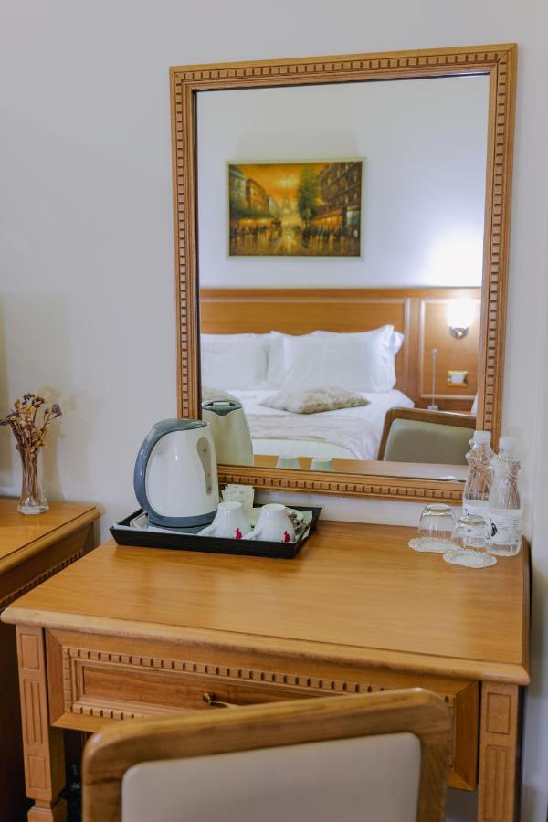 Hotel Boka Tirana Buitenkant foto