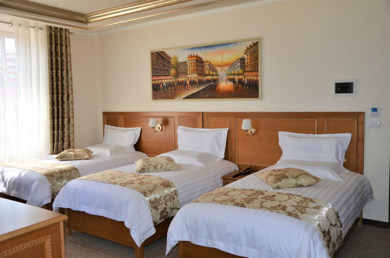 Hotel Boka Tirana Buitenkant foto